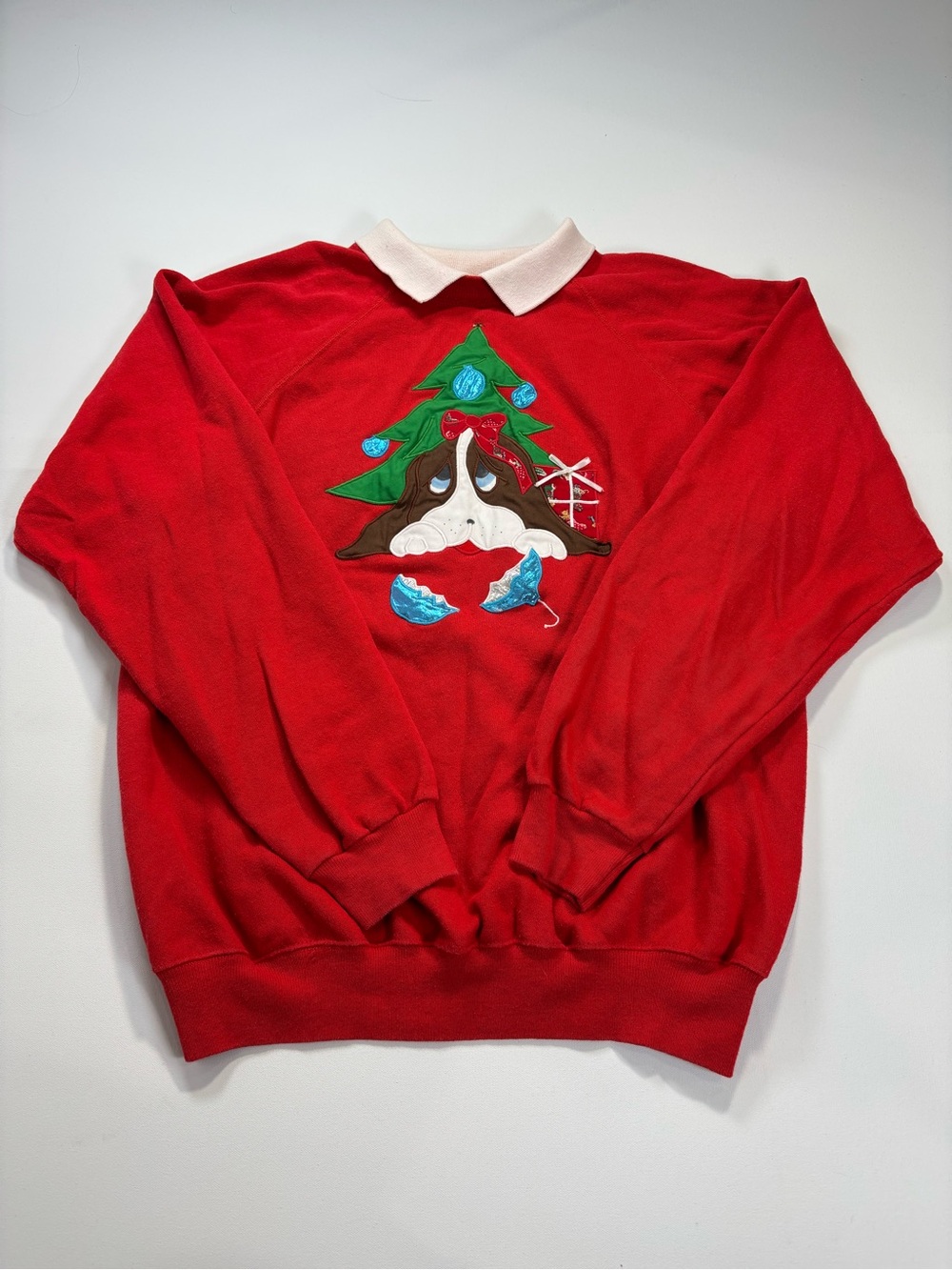Hanes Vintage Red Crewneck Sweater with White Collar and Holiday Dog Appliqué